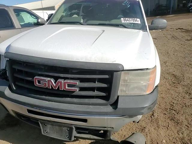 2013 GMC Sierra - Image 10