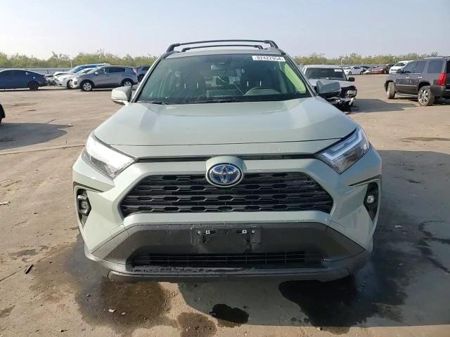 2023 Toyota RAV 4 - Image 11