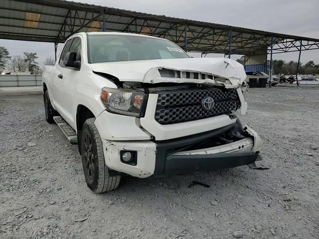 2020 Toyota Tundra - Image 10