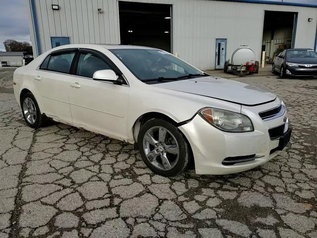 2010 Chevrolet Malibu - Image 11