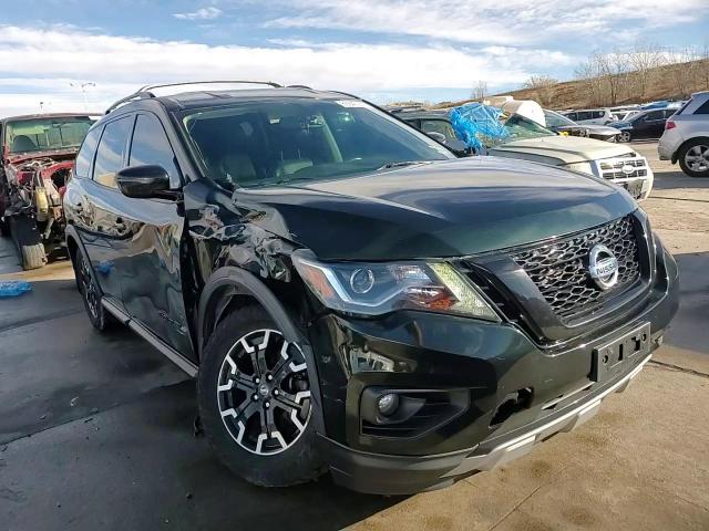 2019 Nissan Pathfinder - Image 14