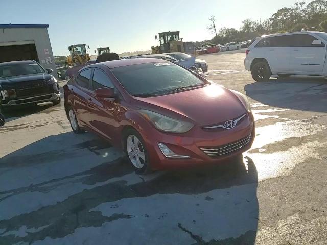 2014 Hyundai Elantra - Image 13