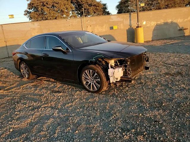 2021 Lexus ES - Image 11