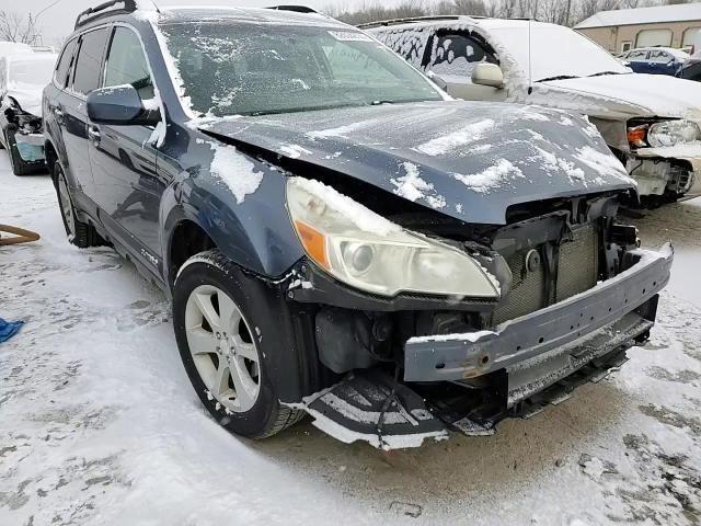 2014 Subaru Outback - Image 14