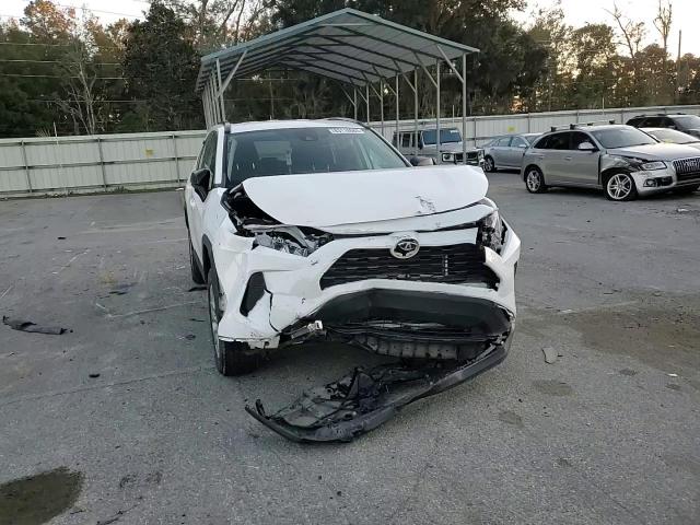 2021 Toyota RAV 4 - Image 12