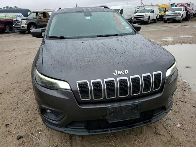 2019 Jeep Grand Cherokee - Image 11