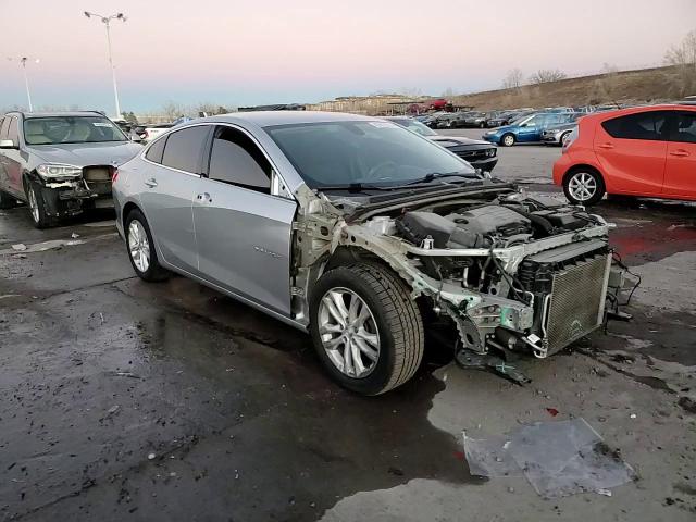 2018 Chevrolet Malibu - Image 14