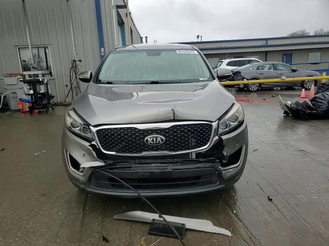 2017 Kia Sorento - Image 15