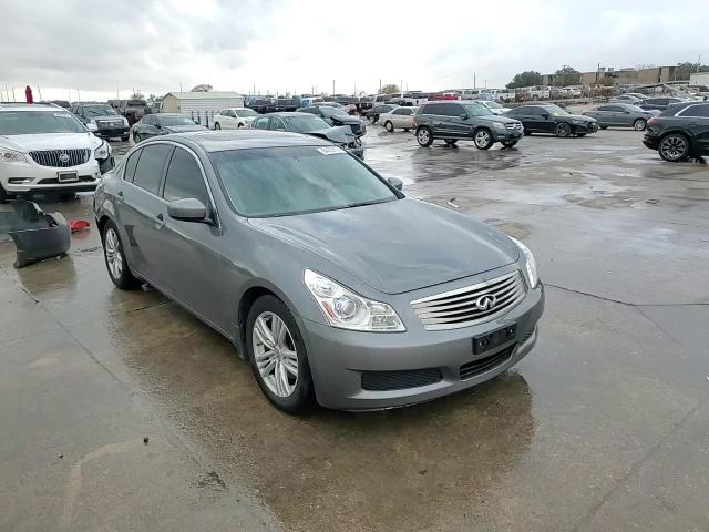 2013 Infiniti G37 Base VIN: JN1CV6AP8DM300061 Lot: 84733174
