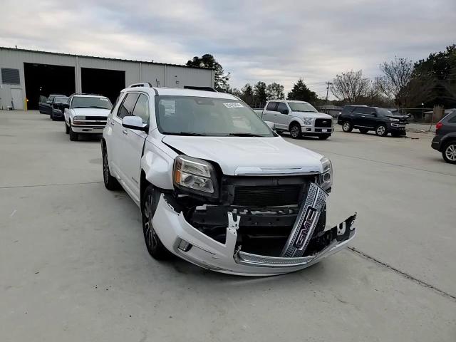 2017 GMC Terrain - Image 11