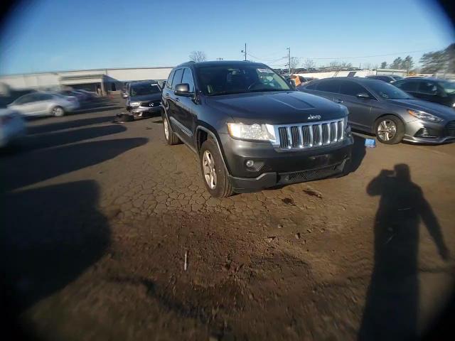 2011 Jeep Grand Cherokee - Image 11
