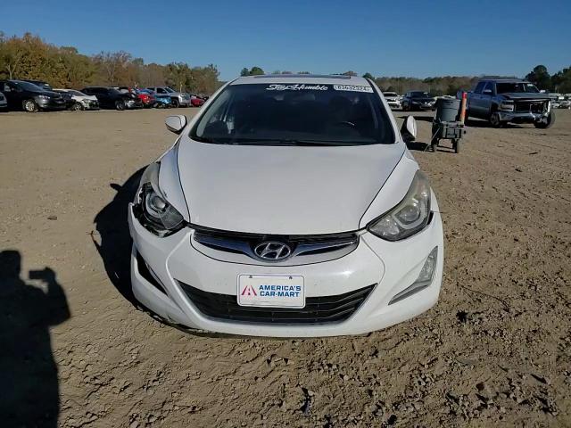 2015 Hyundai Elantra - Image 11