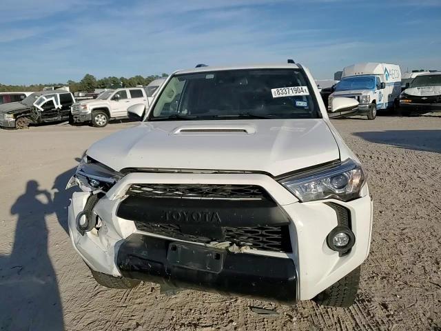 2021 Toyota 4Runner - Image 12