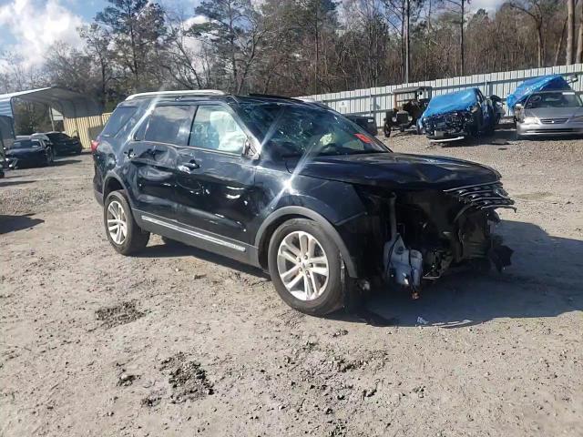 2016 Ford Explorer - Image 11