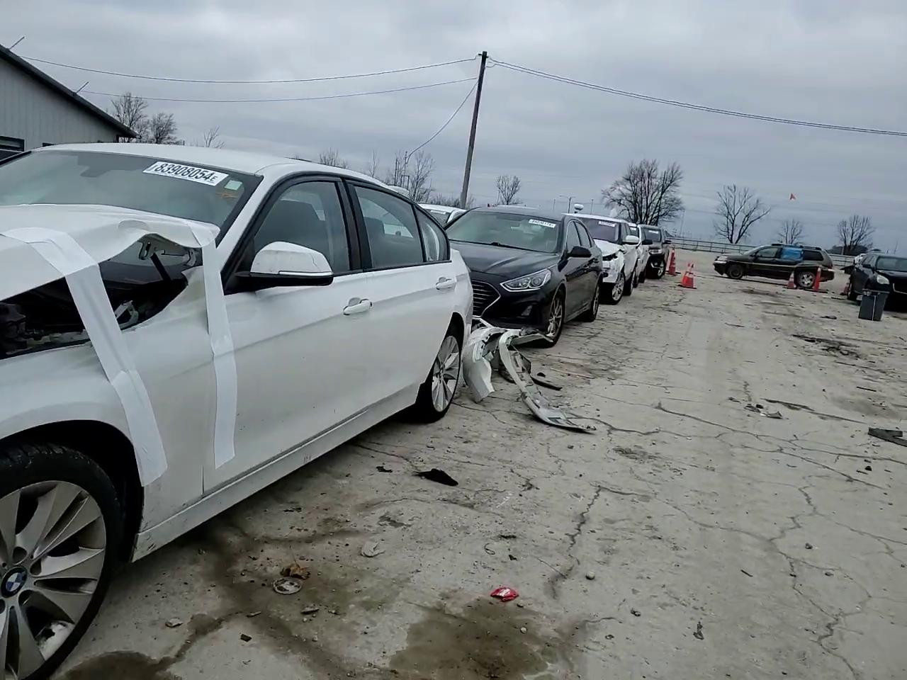 Фото: WBA8E5G5XGNU20555