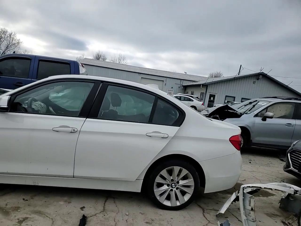 Фото: WBA8E5G5XGNU20555