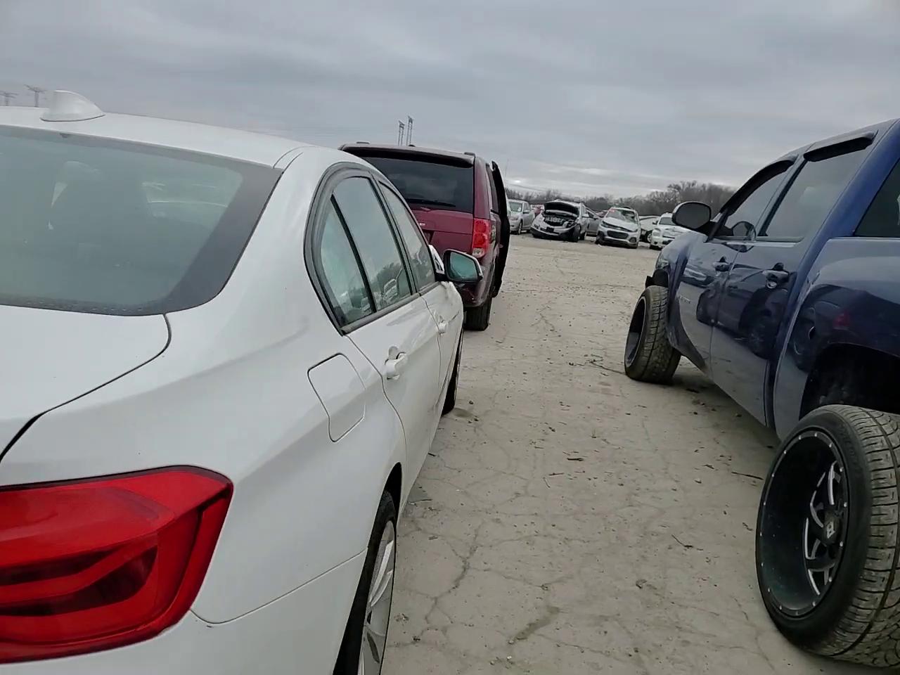 Фото: WBA8E5G5XGNU20555