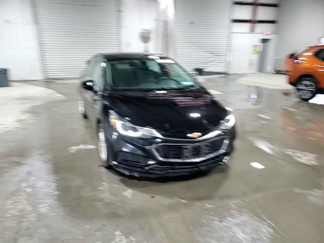 2017 Chevrolet Cruze Lt VIN: 1G1BE5SM4H7103134 Lot: 83872294