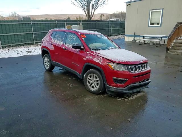 2018 Jeep Compass - Image 12