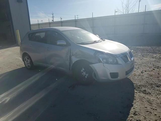 2010 Pontiac Vibe VIN: 5Y2SL6E07AZ403465 Lot: 82974894