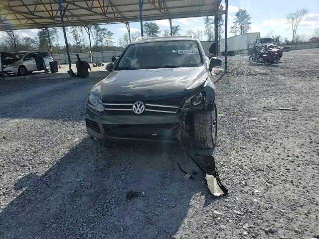 2013 Volkswagen Touareg V6 Tdi VIN: WVGEP9BP1DD006691 Lot: 86169834