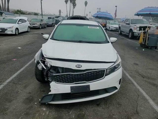 2018 Kia Forte Lx VIN: KNAFK5A85J5773795 Lot: 83042954