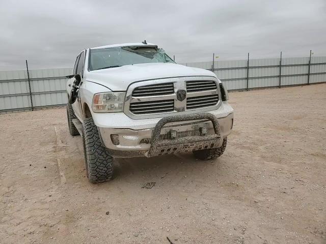 2016 RAM 1500 - Image 11
