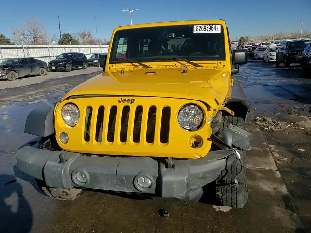 2015 Jeep Wrangler - Image 15
