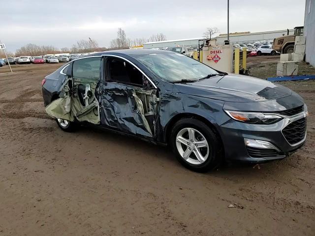 2019 Chevrolet Malibu - Image 13