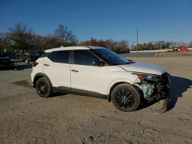 2022 Nissan Kicks - Image 12