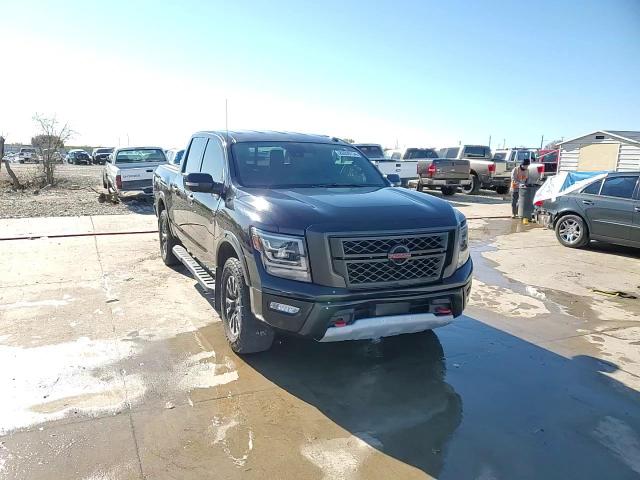 2021 Nissan Titan - Image 13