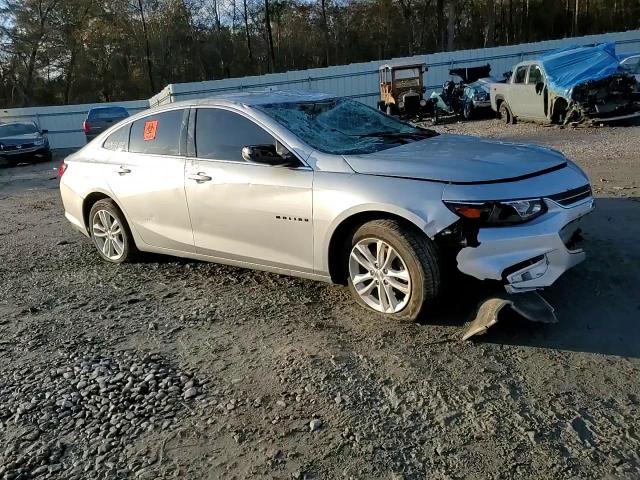 2018 Chevrolet Malibu - Image 11