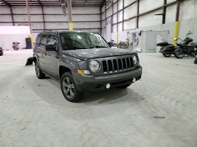 2015 Jeep Liberty (Patriot) - Image 15