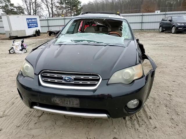 2005 Subaru Outback - Image 11