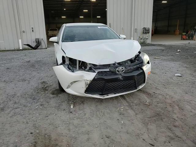 2015 Toyota Camry - Image 13