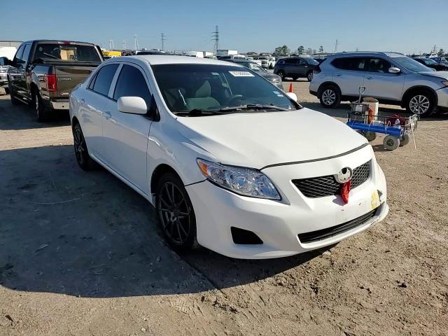 2010 Toyota Corolla - Image 11