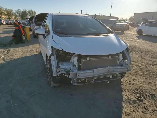 2016 Honda Fit Ex VIN: JHMGK5H71GX040143 Lot: 83100784