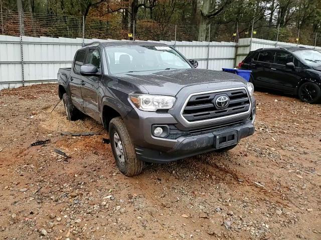 2019 Toyota Tacoma - Image 10