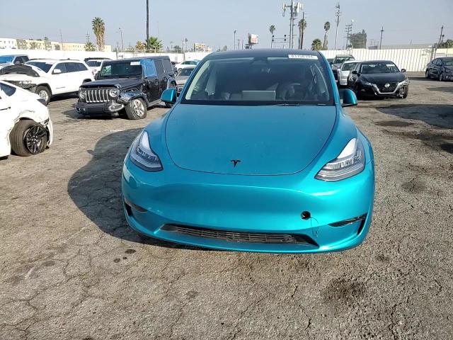 2023 Tesla Model Y VIN: 7SAYGDEE6PA102117 Lot: 83158194