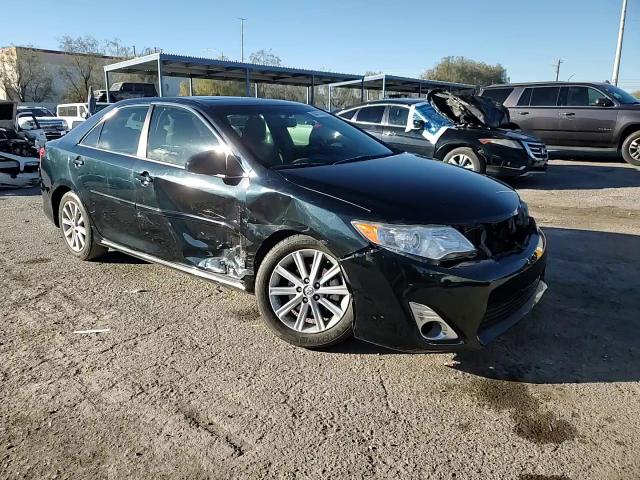 2014 Toyota Camry - Image 14