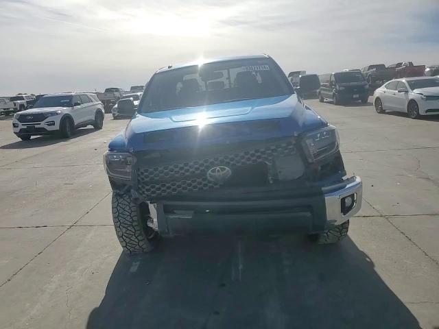 2018 Toyota Tundra - Image 11