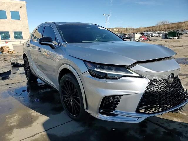 2023 Lexus RX - Image 15