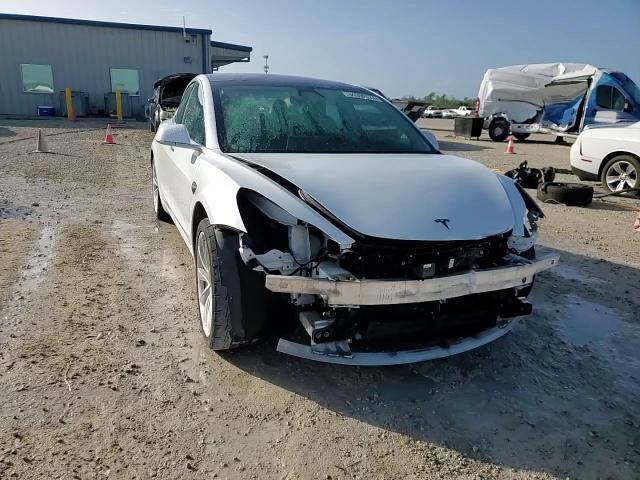 2018 Tesla Model 3 VIN: 5YJ3E1EA9JF038738 Lot: 84390174