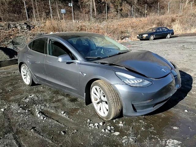 2019 Tesla Model 3 VIN: 5YJ3E1EB2KF389453 Lot: 84164504