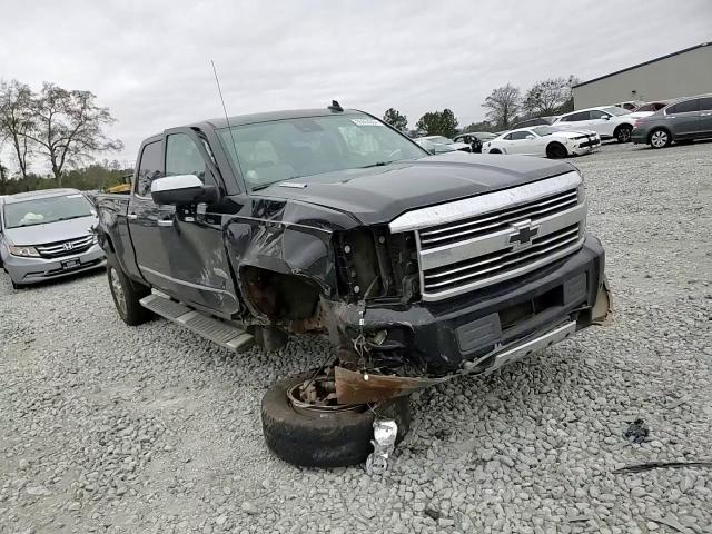2015 Chevrolet Silverado - Image 11