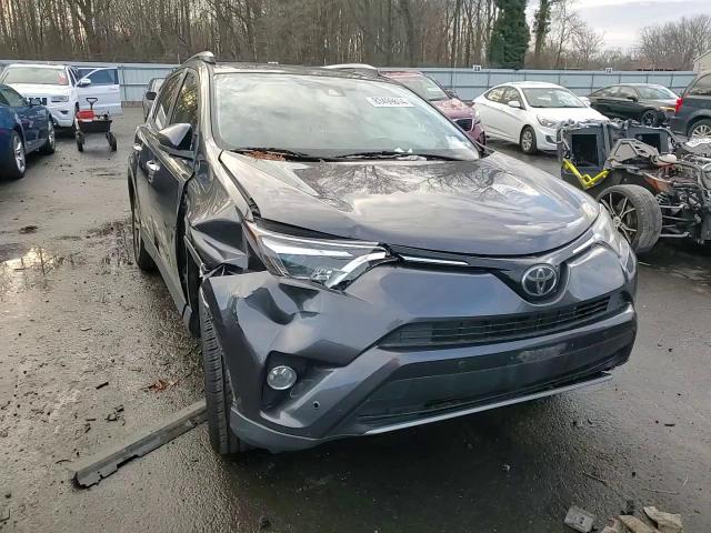 2017 Toyota RAV 4 - Image 11