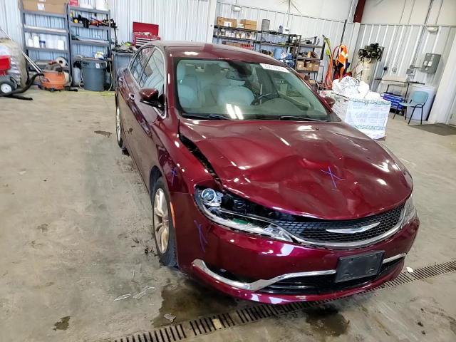 2016 Chrysler 200 - Image 11