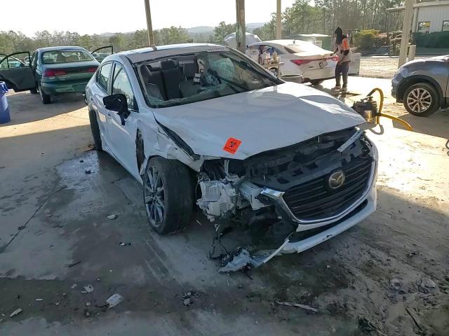 2018 Mazda 3 - Image 11