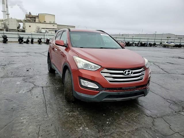 2015 Hyundai Santa Fe - Image 11