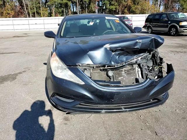 2012 Hyundai Sonata - Image 11